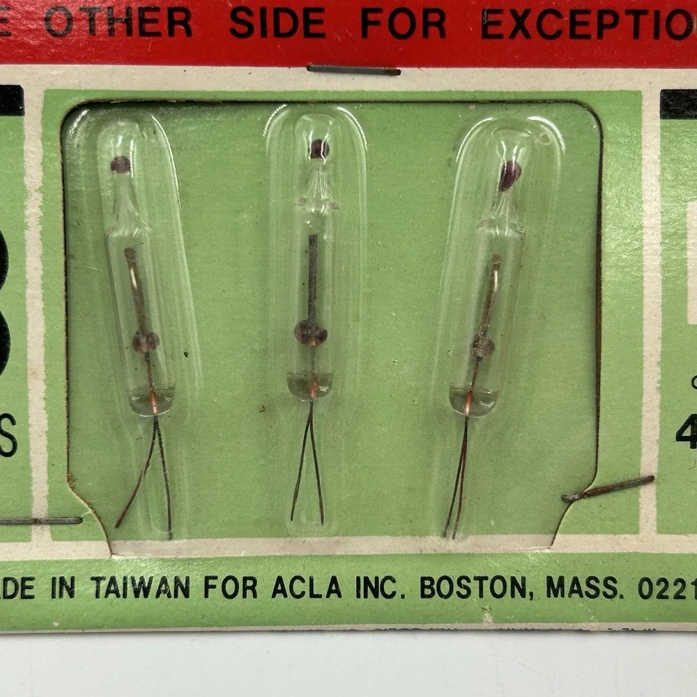 VTG NIP 3 Volt‎ Beacon 3 Pushin Replacement Bulbs for Christmas Midget Sets 4701